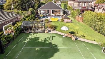 Sports court