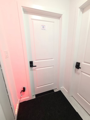 House, 1 Bedroom | Interior - Swithome Properties Cozy Studio Pond View, Near Yeg Airport (Edmonton)