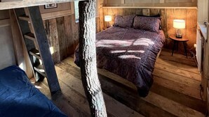 Unclassified image, 4 of 28, button - Eco-Friendly, Abstract Treehouse Surrounded by Wildlife and Hiking Trails For a Special Getaway in Sparrow Bush, New York (Sparrow Bush)