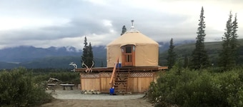 Glamping Yurt Rental near Denali Park for a Vacation in Alaska
