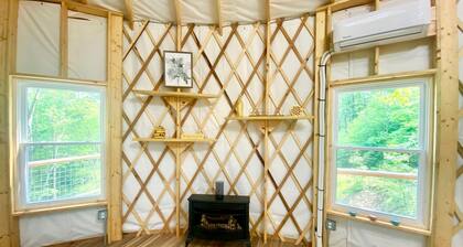 Delightful Lofted Yurt Beautifully Design with Jacuzzi and Private Deck in Virginia