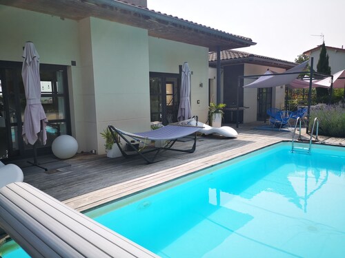 Cadre exceptionnel ! Villa moderne à Toulouse pour 4 personnes