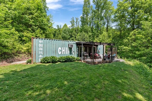 Unique Dover Accommodation with a Hot Tub Perfect for Glamping in Ohio