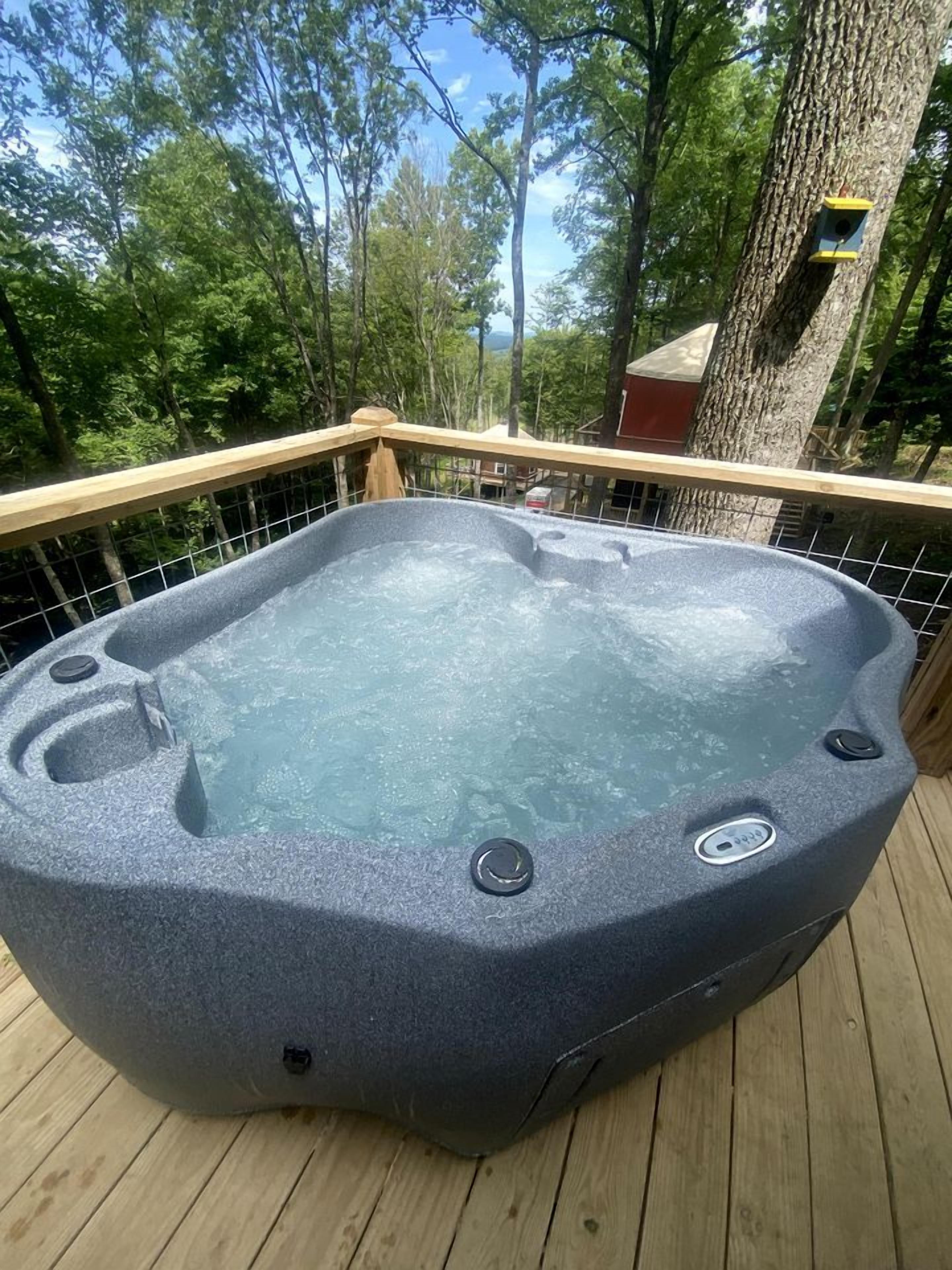 Bain à remous extérieur