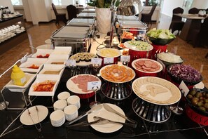 Free daily buffet breakfast  - Sai Gon Da Lat Premium (Da Lat)