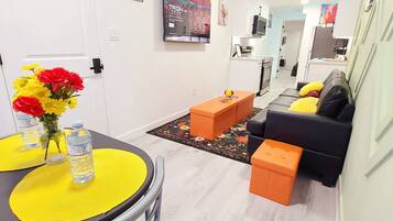 House, 1 Bedroom | Living area