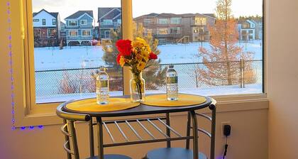 Swithome Properties Cozy Suite With Pond View, Near YEG Airport