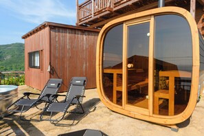 Villa, 3 Schlafzimmer, Balkon, Meerblick | Terrasse/Patio
