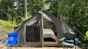 Enceinte de lâhĂ©bergement