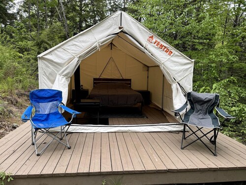 Reconnect with Nature at this Glamping Tent in East Wakefield, New Hampshire