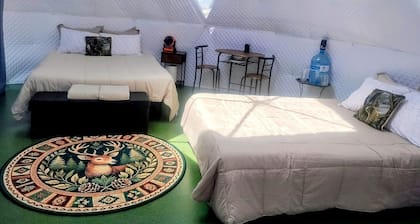 Stunning Off-Grid Dome with Spectacular Views for a Unique Glamping Getaway in Montana