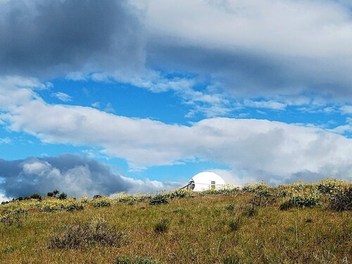Stunning Off-Grid Dome with Spectacular Views for a Unique Glamping Getaway in Montana