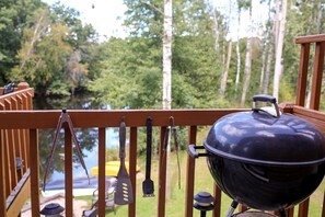 Property grounds - Family-Friendly Cabin Rental on a Private Lake near Wisconsin Dells (Tomah)