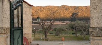 Vila Flor Pool Retreat
