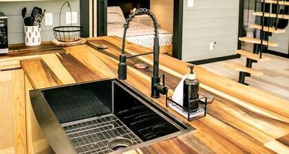 Classy Dome Beautifully Design with Sauna in Smithville, Tennessee