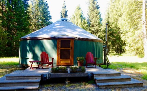Rustic Romantic Yurt Glamping near Lake Pend Oreille in North Idaho