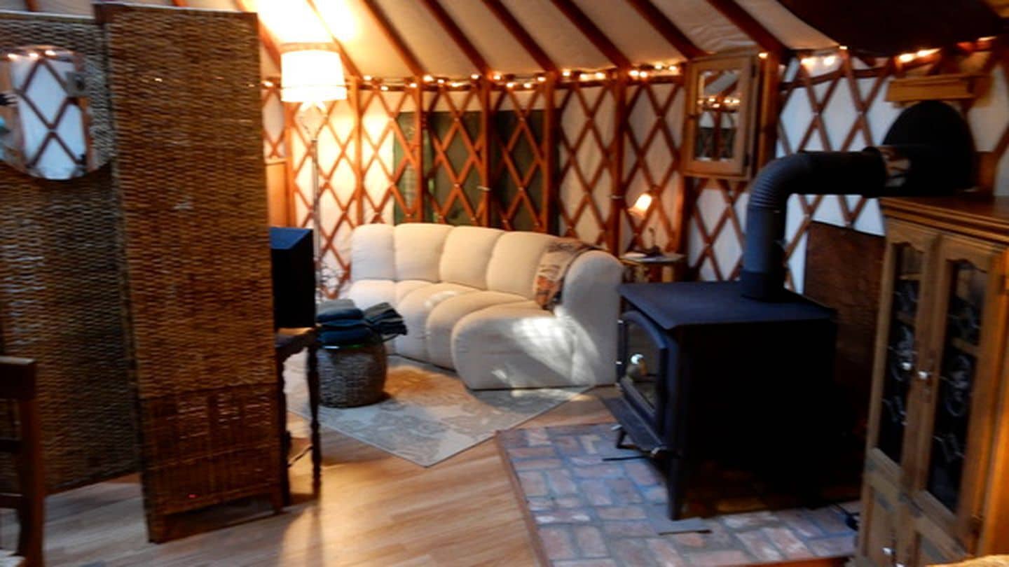 Fireplace, DVD player