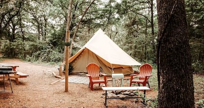 Charming Equipped Bell Tent Surrounded by Nature in Oklahoma