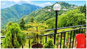 Mountain view - Hotel Kaafal Homestay Mussoorie (Mussoorie)