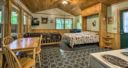 Mountain Tree Getaway on the Nantahala River in Bryson City, North Carolina