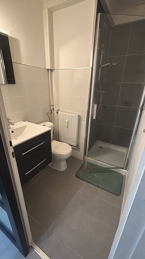 Imagen sin descripción, 4 de 7, botón