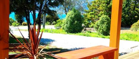 屋外ダイニングエリア