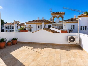 Property grounds - Playa Flamenca with Terrace (Alicante)