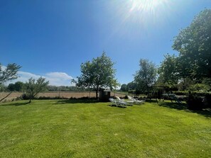 Property grounds - Country house 10 minutes from the sea (by car) (Trégomeur)