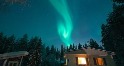 Villa Ainola - Private Lakeside Retreat with Sauna