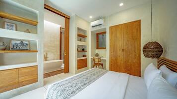 Vila Mewah, 1 kamar tidur, patio, pemandangan kolam renang