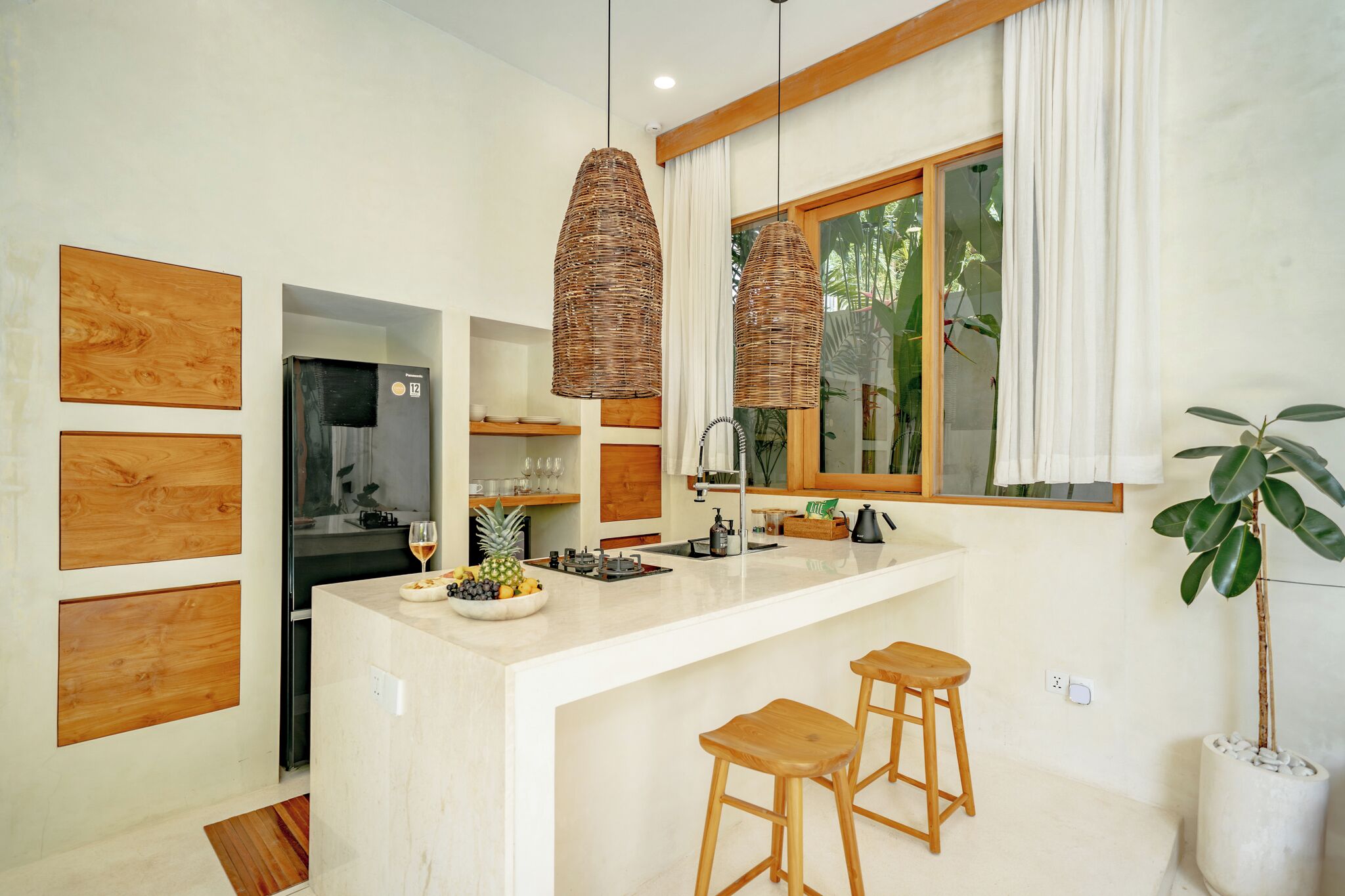 Lyxvilla - 1 sovrum - uteplats - utsikt mot poolen | Eget kök