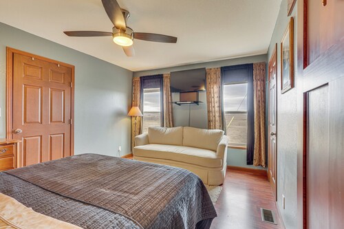 5 Private Acres! Outdoor Haven in Watford City