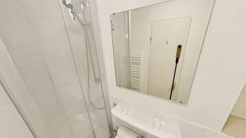 Dusche, Haartrockner