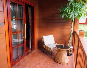 Premium Suite, Balcony, Resort View | Terrace/patio - Flame Resort And Bistro Phnom Penh (Kien Svay)
