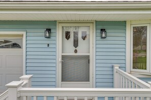 Exterior detail - 7 Mi to Mississinewa Lake! Charming Home (Converse)