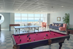 Spielezimmer