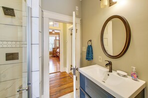 Hair dryer, towels - Little Rock Gem: Historic Home w/ Deck + Yard! (Little Rock)