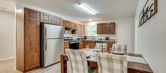 Family-Friendly Nash Home 6 Mi to Spring Lake Park