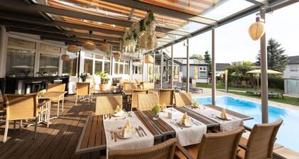 Landliebe Resort By Belvilla Dreibettzimmer