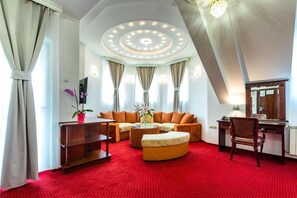 View from property - Garni Hotel Royal Crown (Subotica)