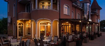 Garni Hotel Royal Crown