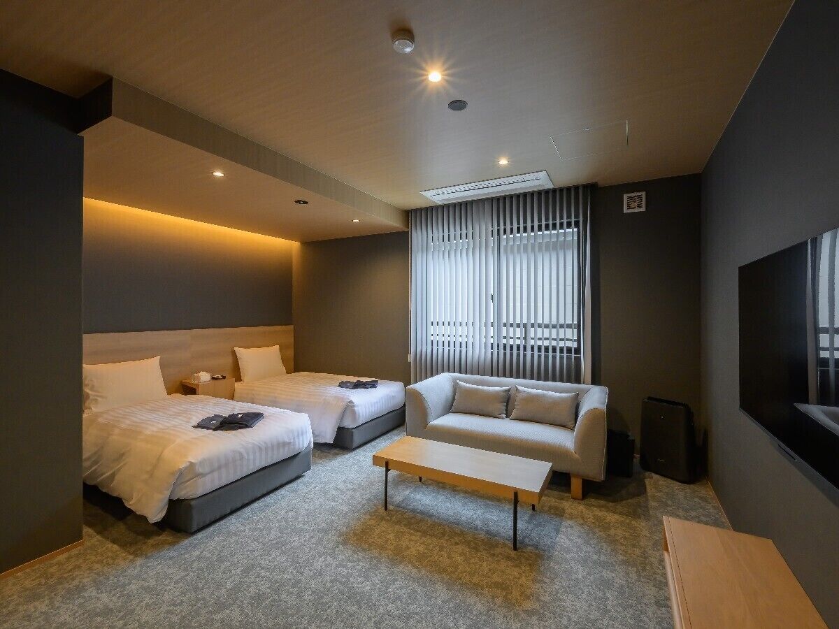 Superior Triple Room | In-room safe, iron/ironing board, free WiFi