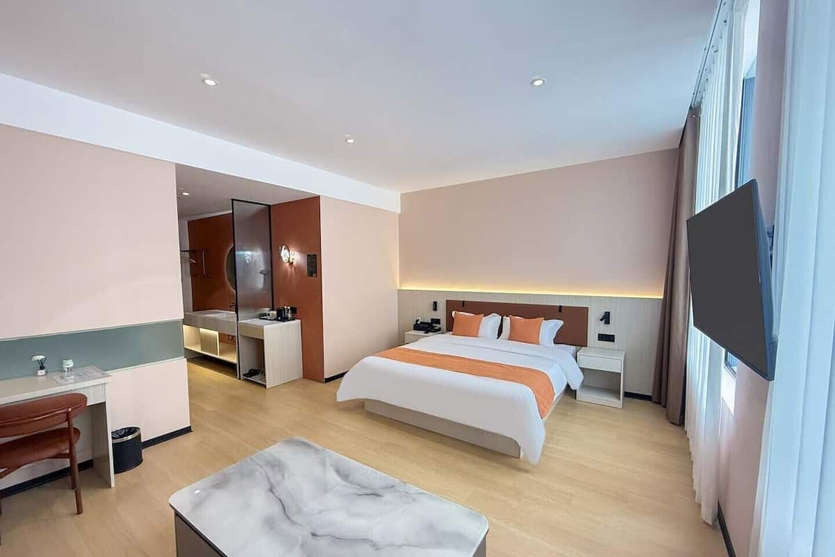 Romantic Double Room
