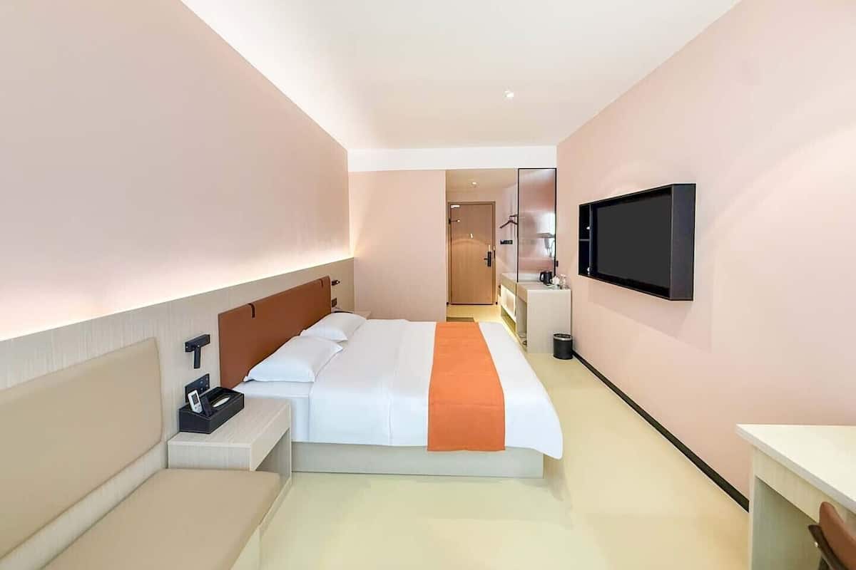 Senior Double Room