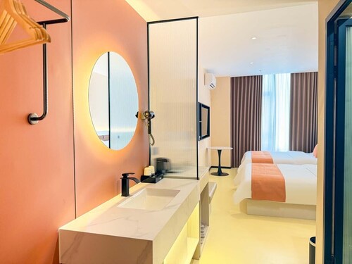 Guang zhuo Hiram International Hotel