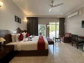 Superior Double Room, Garden View - A S Hotels Khajuraho (Khajuraho)