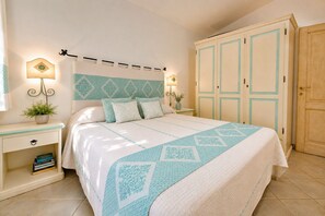 2 bedrooms - Porto San Paolo - Sea View House with Garden (Porto San Paolo)