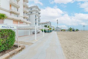 Beach/ocean view - Anna Flat (Lido di Jesolo)