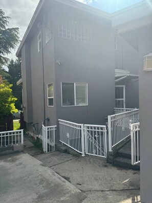 Shared Dormitory, 1 Bedroom, Patio, Garden View | Property grounds