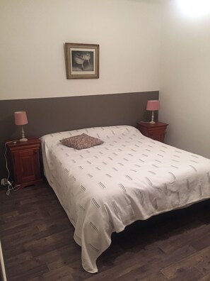 Room - Vrbo Property (PERI)